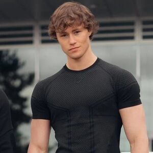 Gymshark Black and Gray Patterned Short Sleeve Tee